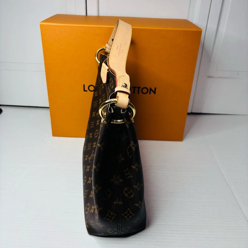 ⛔️SOLD⛔️LOUIS VUITTON Monogram Graceful PM Shoulder Bag - Picture 5 of 10